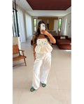 Ensemble pantalon rayé beige bijoux vert