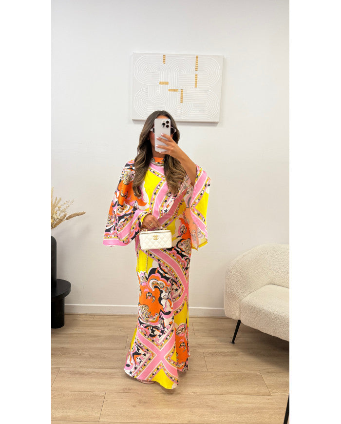 Robe avec Cape imprimé bandana Rose( précommande expédiée dans 10 jours )